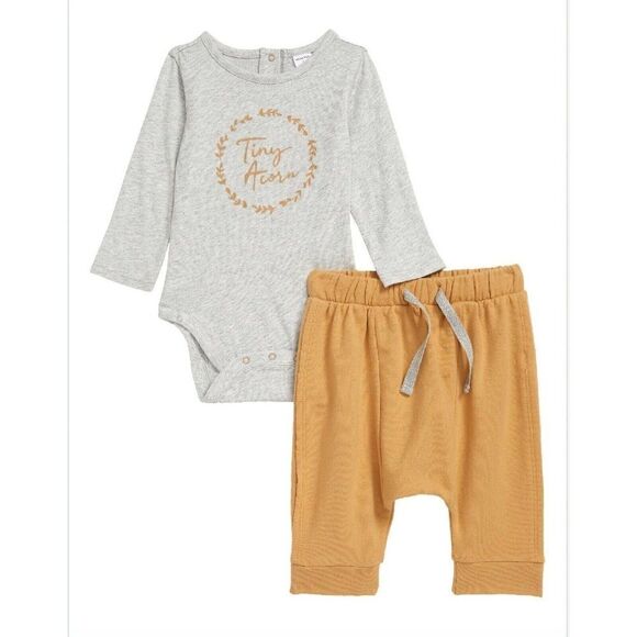 3 Mths Baby 2pc Tiny Acorn Graphic Grey Bodysuit & Tan Pants - Picture 1 of 4